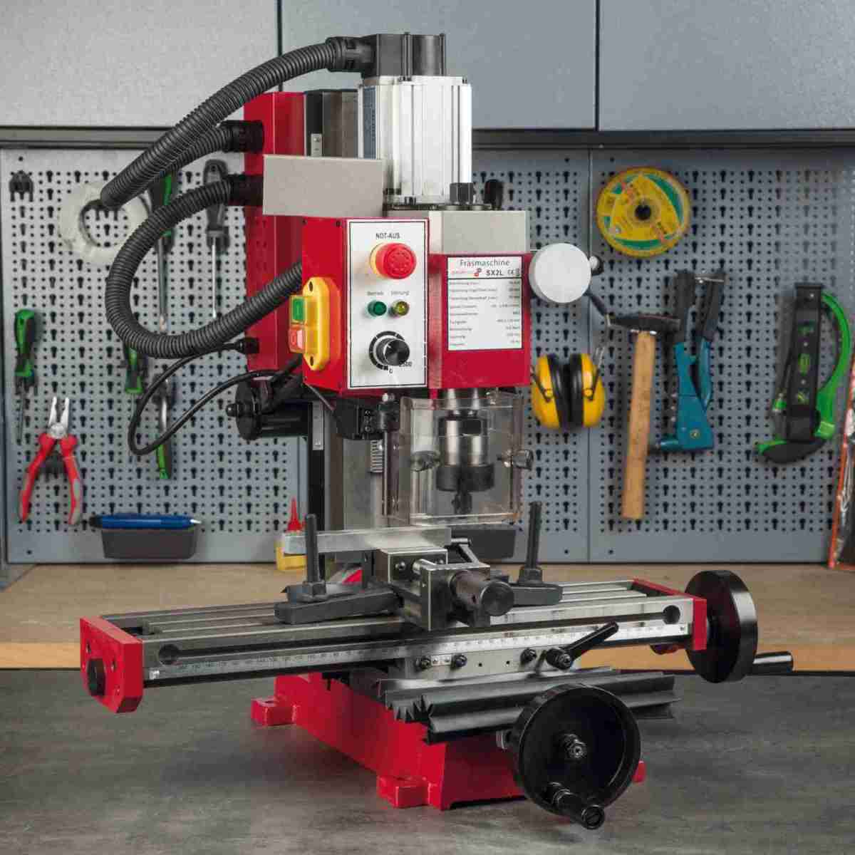 Gewerbliche Werkzeuge Paulimot Bohr- und Fräsmaschine SX2L im Test, Bild 4