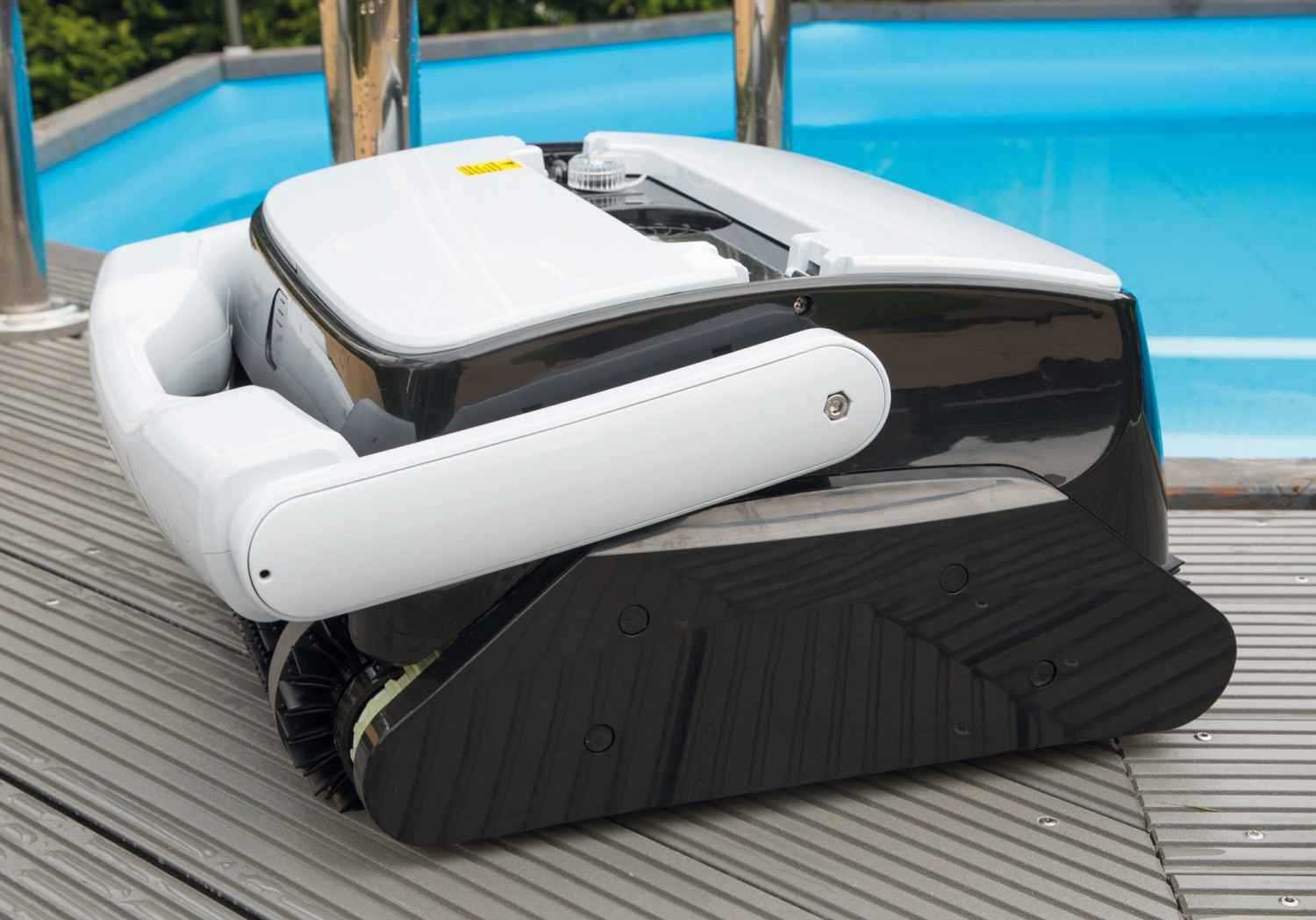 Pool Roboter Ubbink Roboclean Accu XL Pro im Test, Bild 2