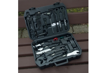 Handwerkzeug-Sets Fuxon Profi Werkzeugkoffer Art Nr.: 236022 im Test, Bild 1