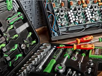 Universal-Werkzeugkoffer_von_Competition_by_KS_Tools_1751007451.jpg